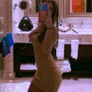 Meet your Posher, Harmony